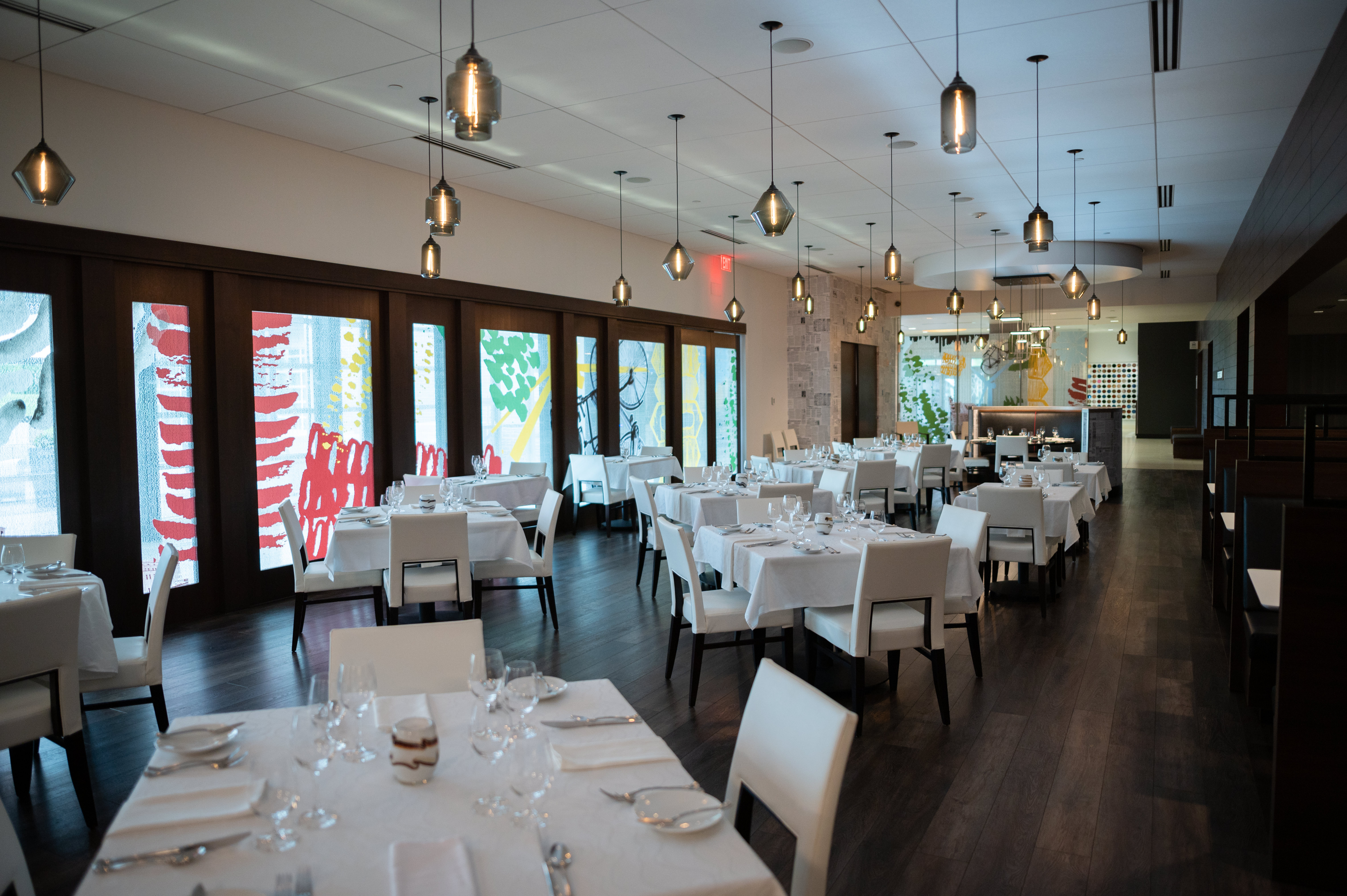 interior of The Class Act, a romantic restaurant in Cedar Rapids